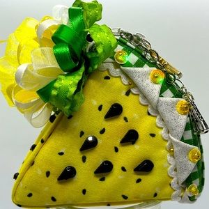 No-Sew Quilted Ornaments